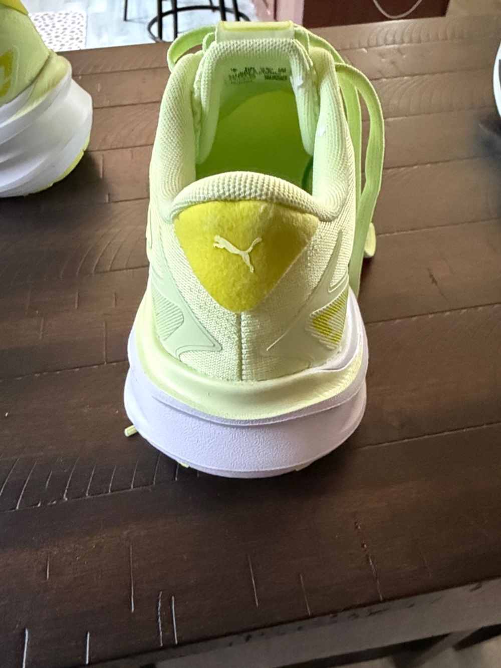 2 Pair of Lightweight Running Shoes - Neon Yellow puma and mint green Karhu run - Picture 10 of 15